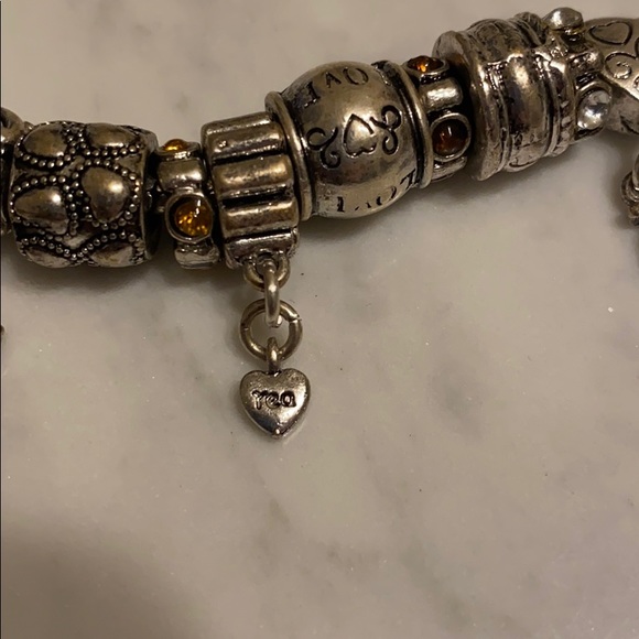 LAST CHANCE Charm Bracelet - Picture 3 of 6
